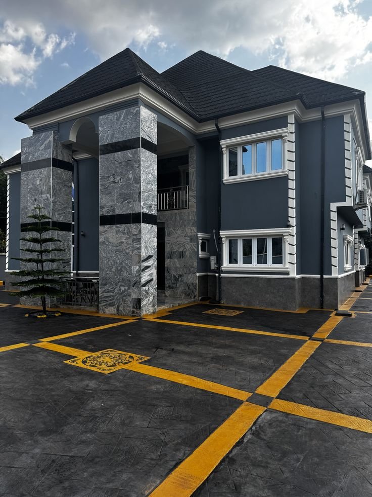 Prime Waterfront Land